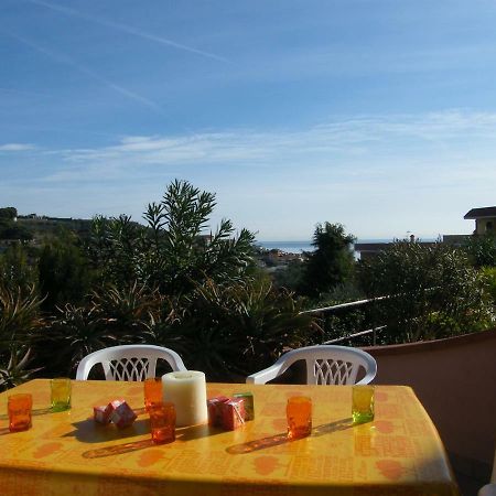 Casa di RINO Villa San Lorenzo al Mare Esterno foto